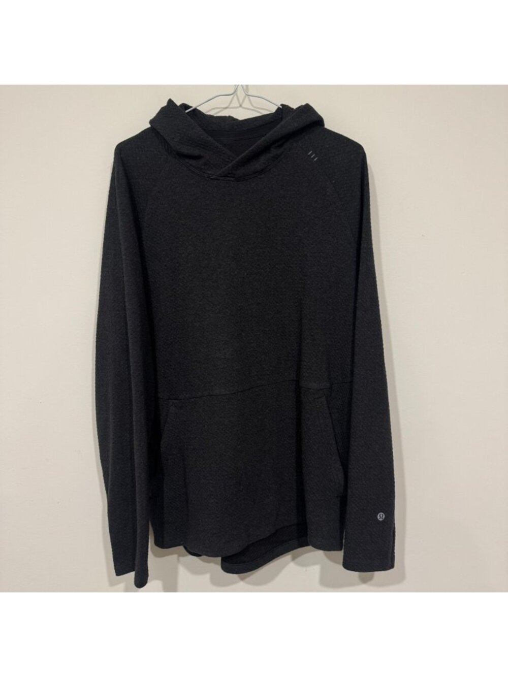 Lululemon At Ease Hoodie Heathered Black / Black Size L
